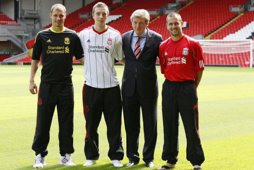 阿斯：莱万经纪人已联系沙特球队（阿斯：莱万经纪人已与沙特俱乐部联系）