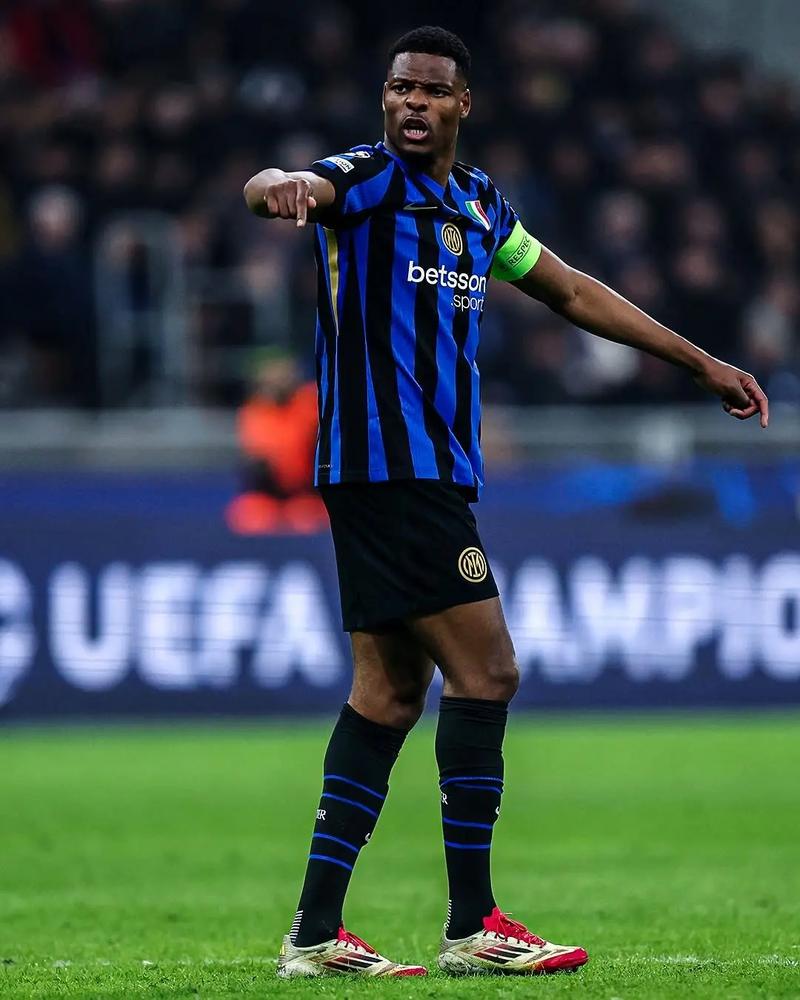 科尔：无论库明加走还是留，都希望他兑现自己的最高天赋