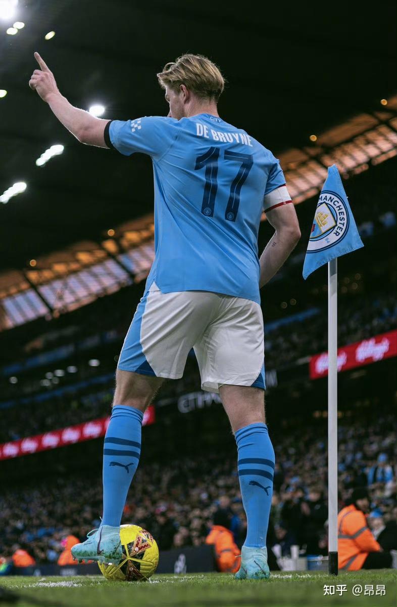 贺希宁在招笑这个赛道已经越走越远了，估计这会人设已经改不回去了（贺希宁在搞笑这条赛道越走越远，人设恐怕已难回头）