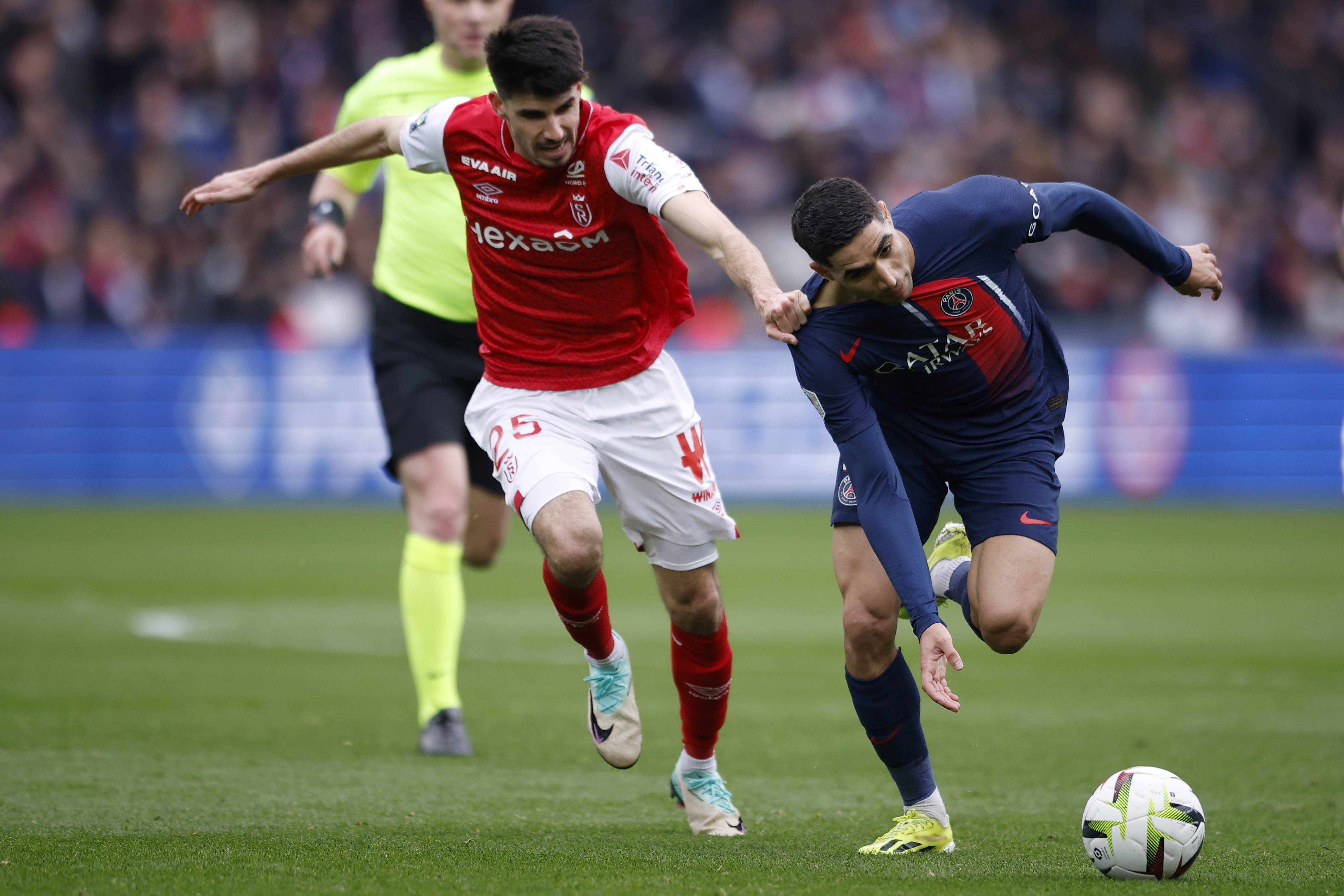 布拉格中场：很难找到枪手的弱点，若想进攻就不该担心被反击（布拉格中场：枪手难觅弱点，若要主动进攻就别惧反击）