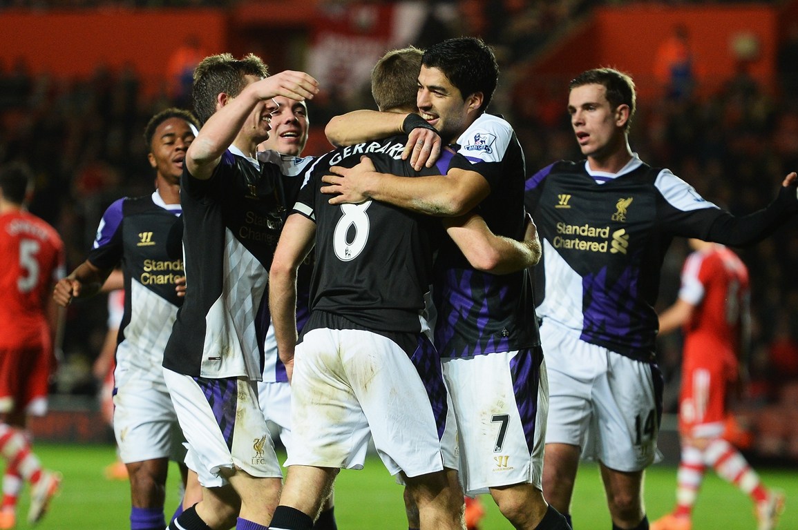 周定洋坐镇，亚冠成都蓉城VS神户胜利船，韦世豪+德尔加多领衔进攻（周定洋压阵，亚冠成都蓉城对阵神户胜利船，韦世豪、德尔加多领衔锋线）