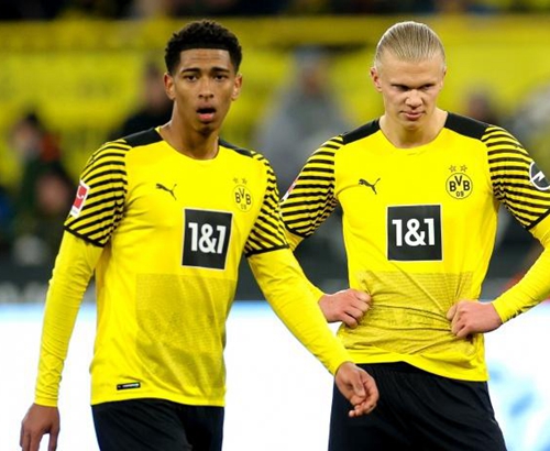 全市场：尤文有意签下弗拉泰西，也将尝试与弗拉霍维奇续约（全市场称：尤文有意引进弗拉泰西，并将推进与弗拉霍维奇的续约谈判）