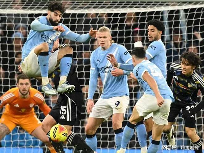 攻防一体！切特半场三分3中3轰13分5板3盖帽（攻守兼备！切特半场三分全中砍下13分5板3封盖）